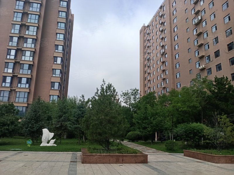 龙谷华庭