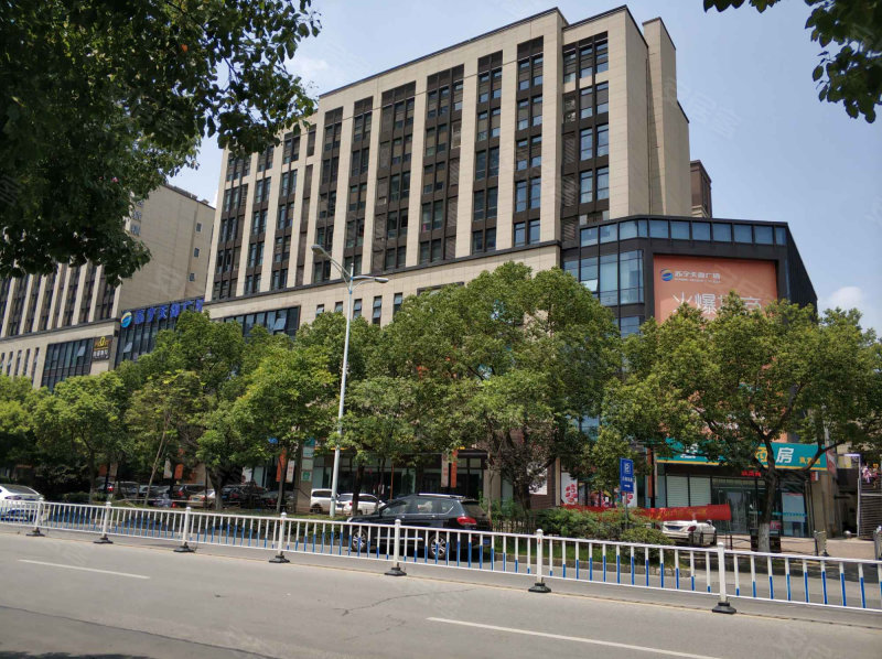 苏宁天御商业广场(商住楼)