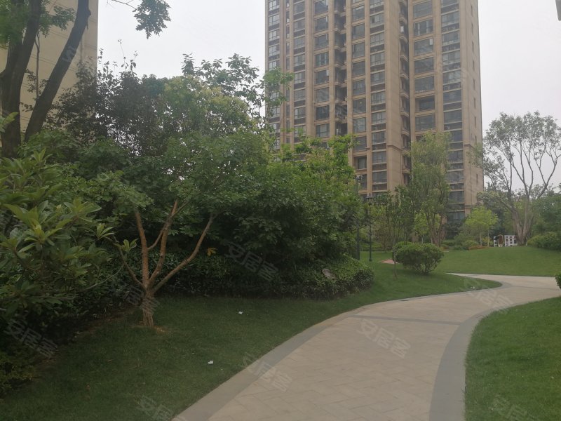 绿都澜湾桂园,青翠南路39号-郑州绿都澜湾桂园二手房
