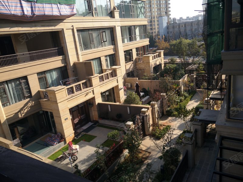 绿地海珀澜庭(别墅)