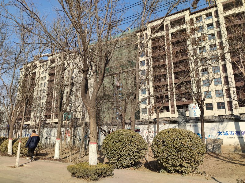 金大地天泰城,卧龙西街,近彩虹路-潍坊金大地天泰城房