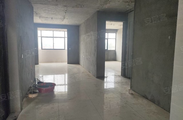 麟芝苑3室2厅116㎡45万二手房图片