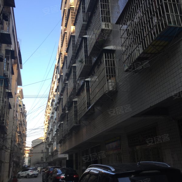 东风安置小区