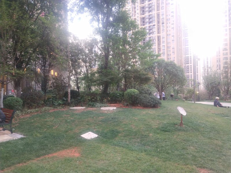 俊发城百合苑,北京路,近沣源路-昆明俊发城百合苑二手