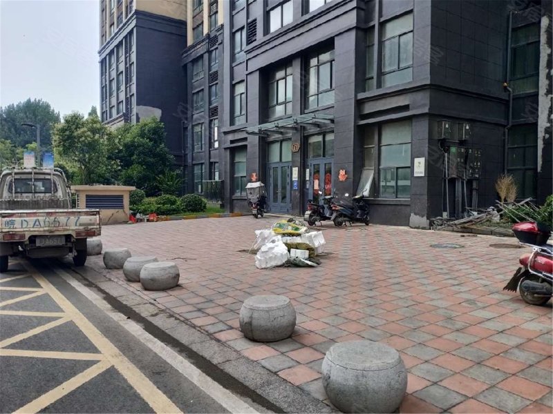 上郑广场翰林锦里