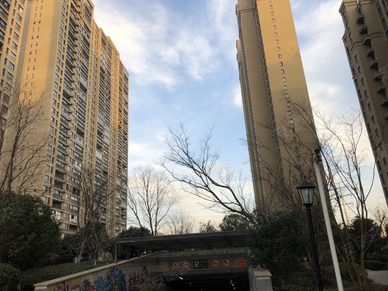 吾悦华府金郡