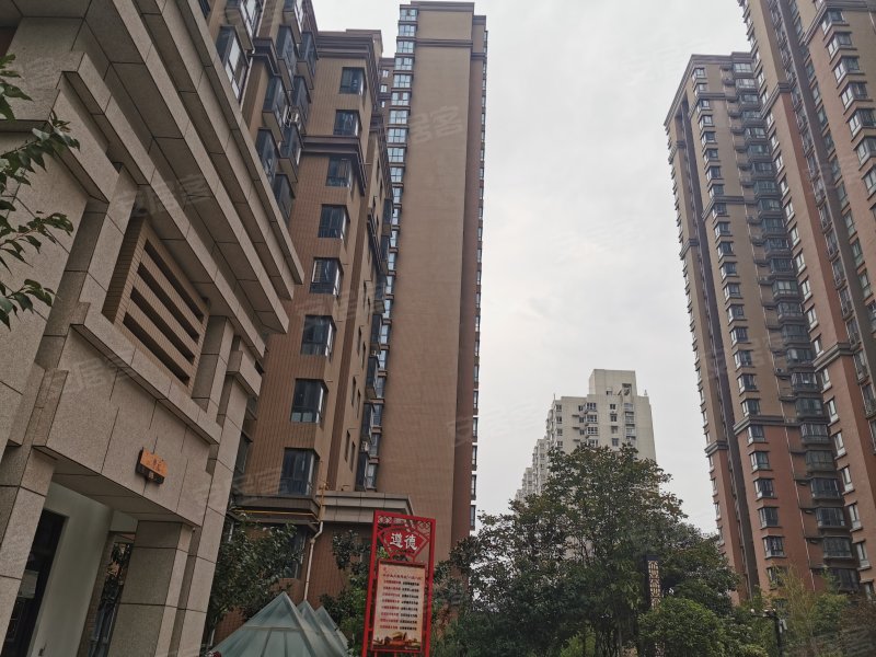 逸景佲居