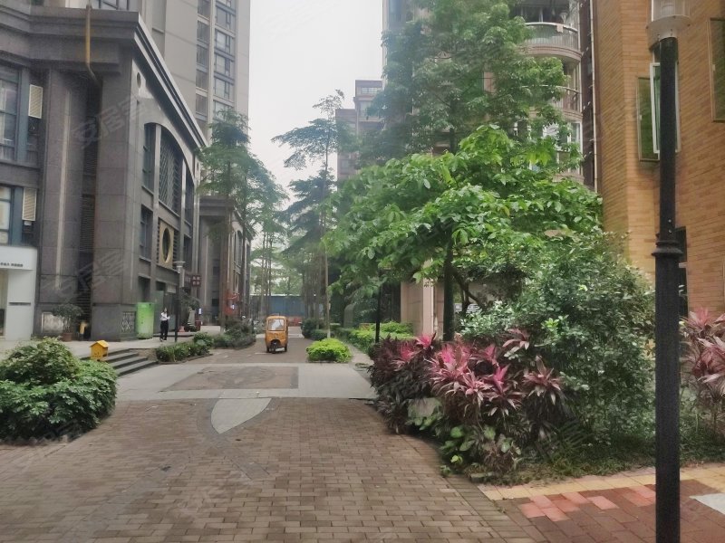 跑马地花园三期,平云路177号-广州跑马地花园三期二手