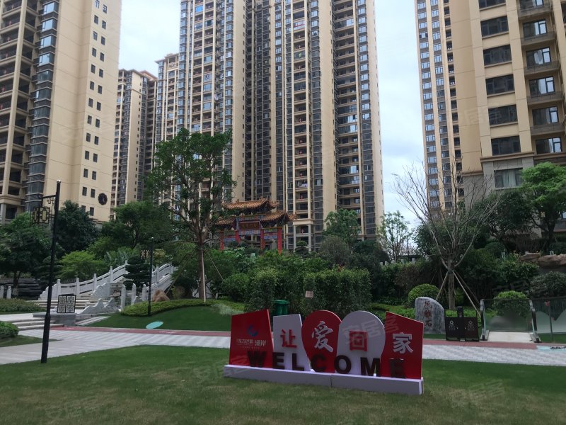 万昌东方巴黎湖岸,江滨路,近胜利路-玉林万昌东方巴黎