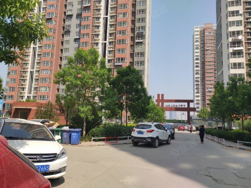 秀兰城市美居