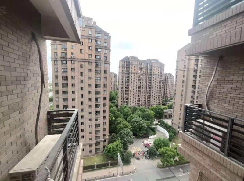 新凯城枫景苑,泗凯路875弄-上海新凯城枫景苑二手房