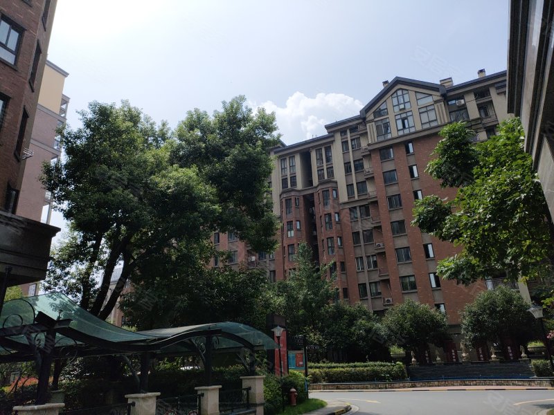 蓝湾国际花园