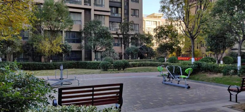 和昌湾景国际(一期),汝河路156号-郑州和昌湾景国际()