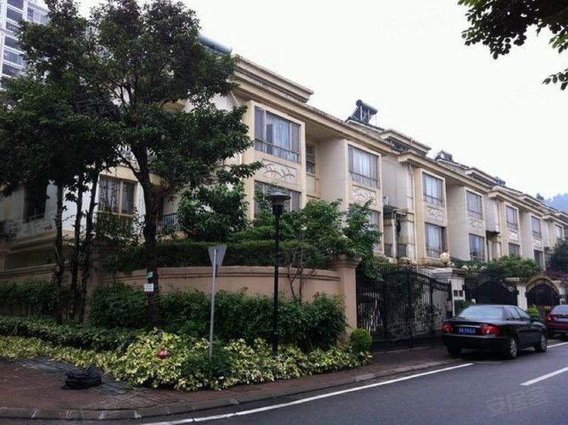 广州雅居乐花园雅湖居