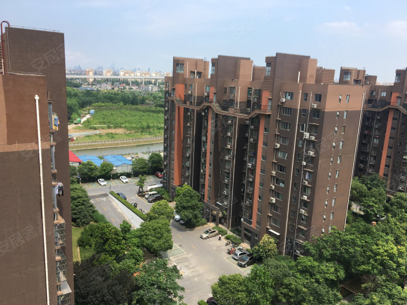 西郊虹韵城景雅苑