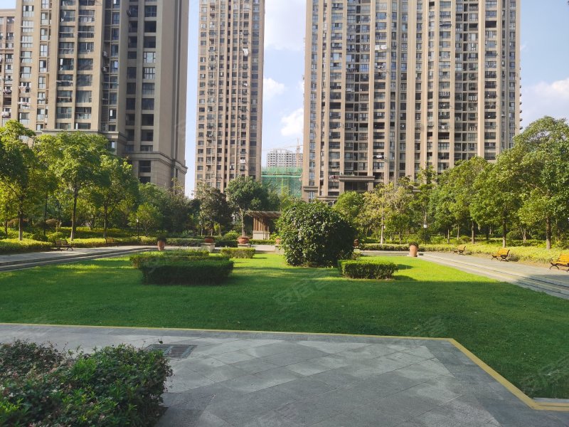 深业华府春天里