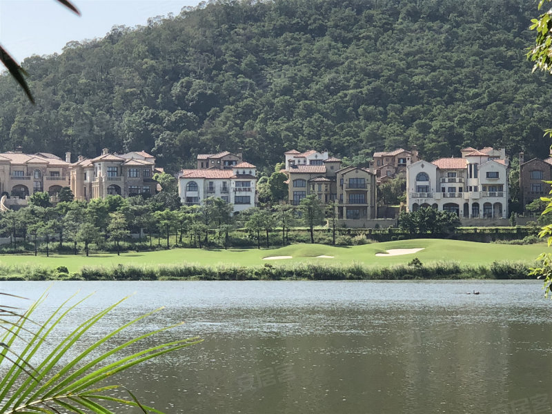 中信山语湖(别墅)