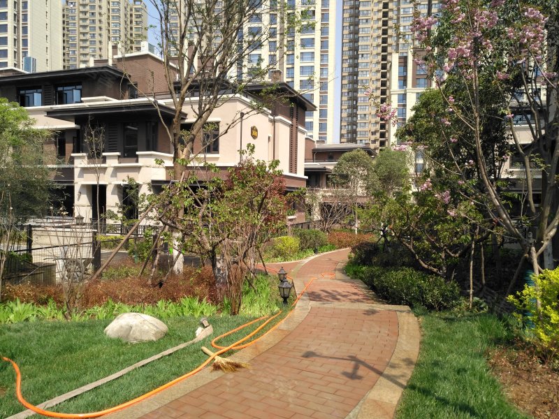 丽彩溪岸庄园(别墅)