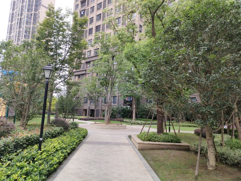 华地翡翠蓝湾朗园