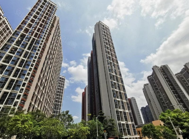 龙悦居四期,致远南路-深圳龙悦居四期二手房,租房