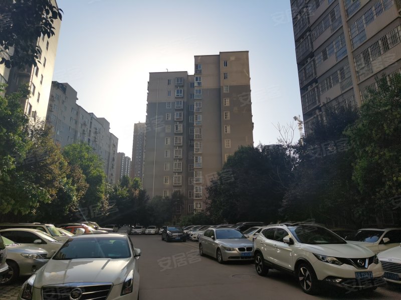 龙府北郡