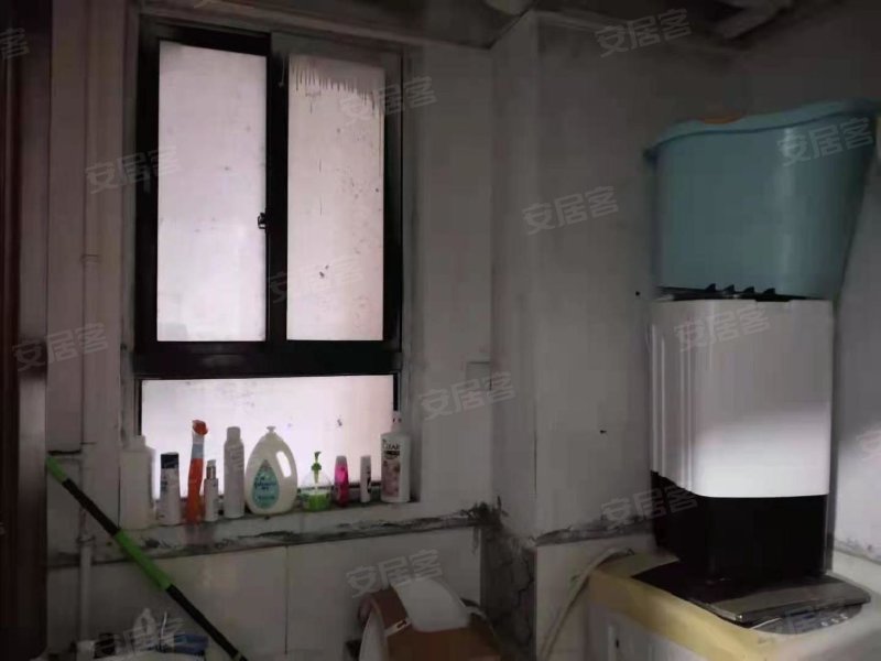 鹤沙航城金沁苑1房 动迁无税 16号18号双地铁 随时看房