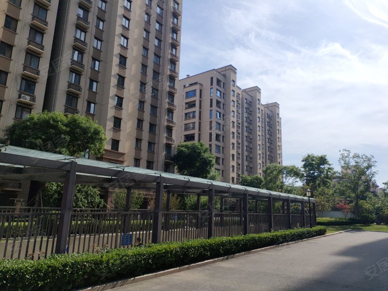 龙湖滟澜海岸澜庭
