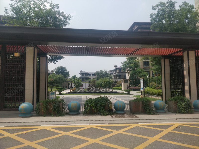 金鹏玲珑湾,黄山南路555号-滁州金鹏玲珑湾二手房
