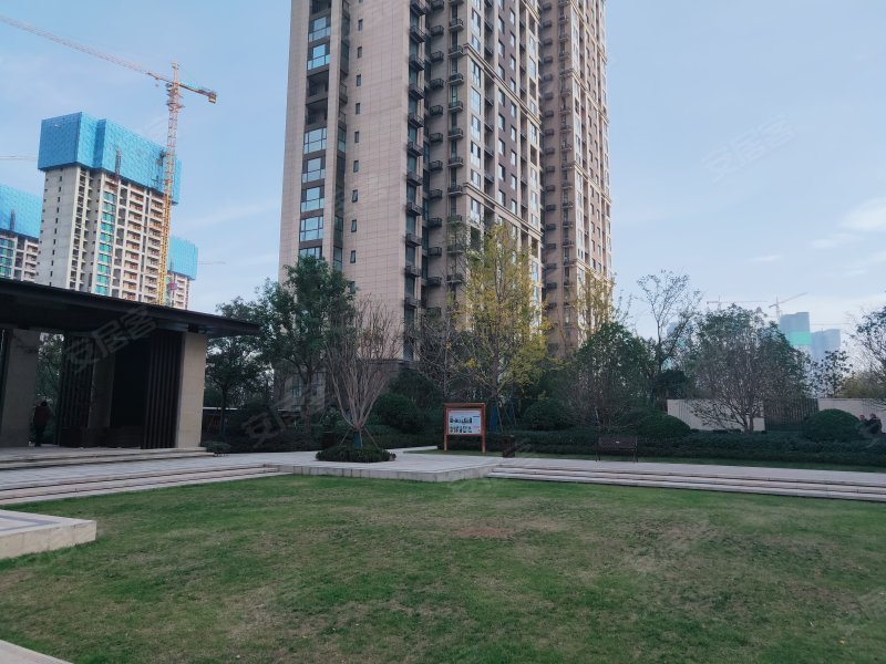 绿都澜湾樟园