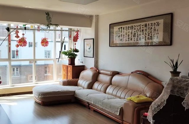 7分鑫阳不动产顺城恒大广场隆城街,近新城东路大自然二期2006年建造