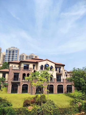 南北通透 426平 鼎峰源著(别墅) 满二 看房方便 有钥匙