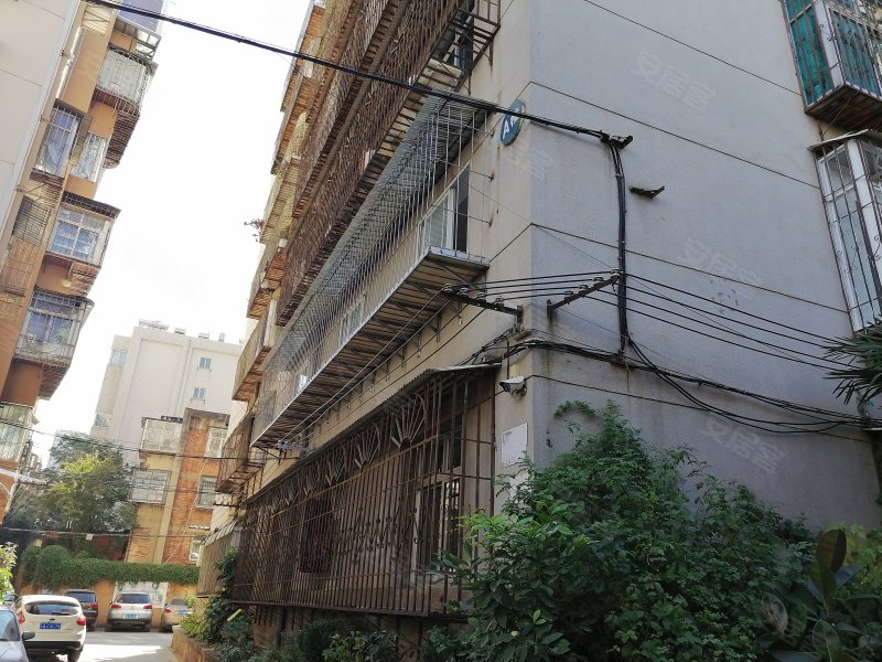 龙跃小区