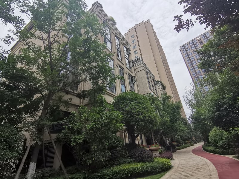 保利国宾首府(一期别墅)