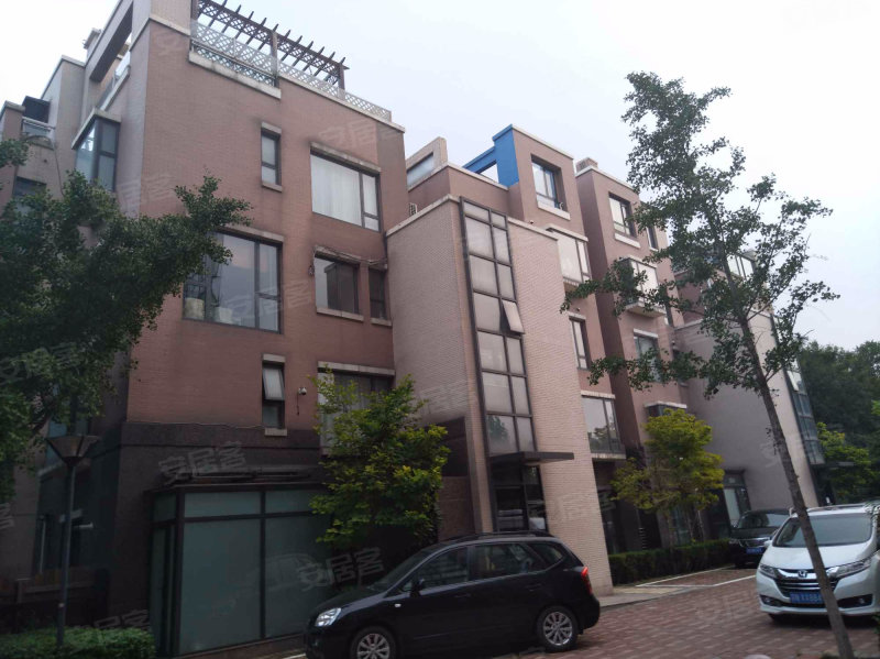 逸翠园北区2号院