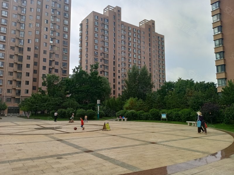 龙谷华庭