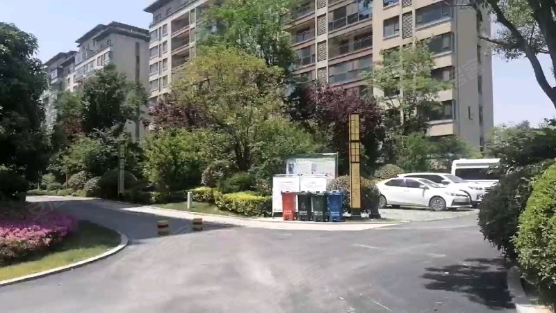 绿地骊山花城