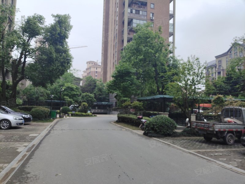 蓝湾国际花园