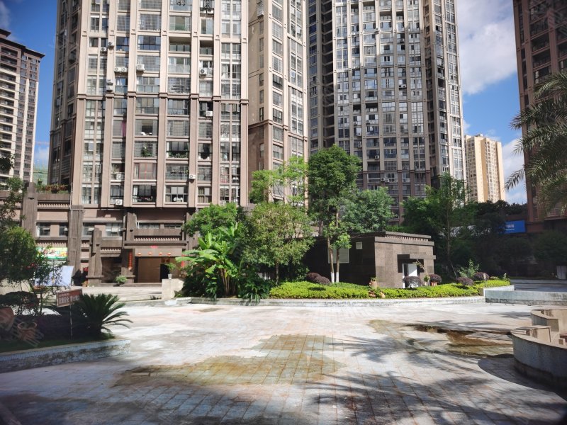 水岸铭门