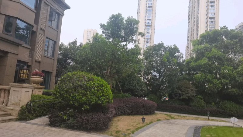 中梁香缇公馆