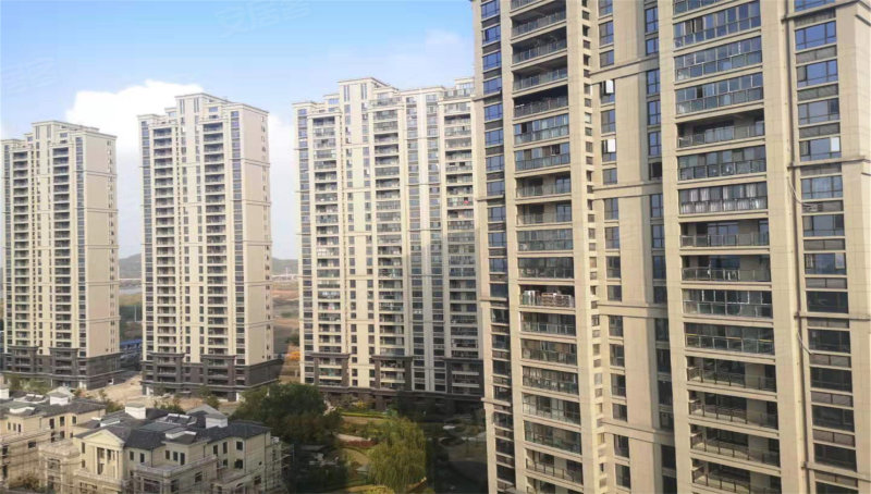 凤鸣湖公寓,千岛湖路,近九华北路-芜湖凤鸣湖公寓二手