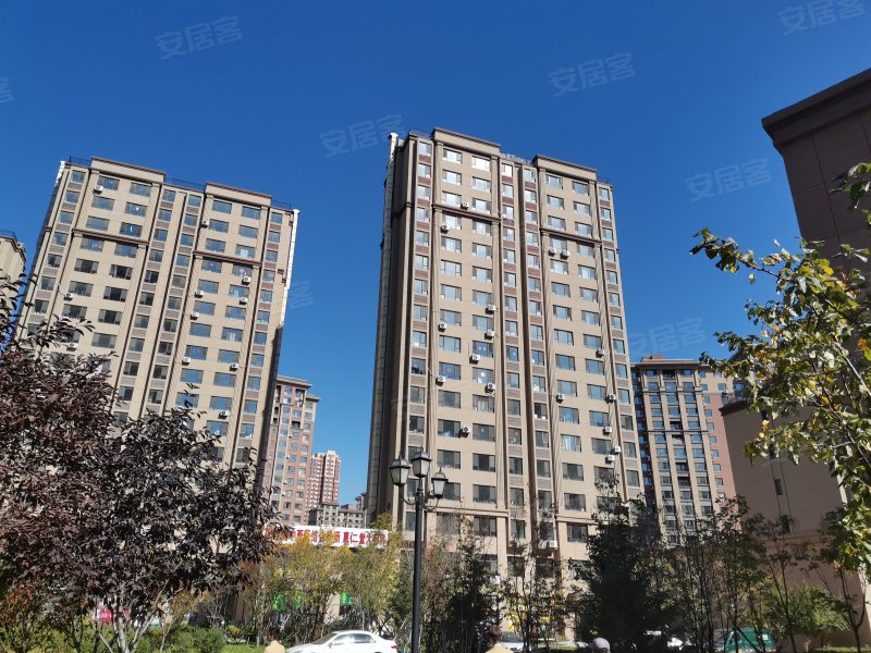 新星宇左岸小区