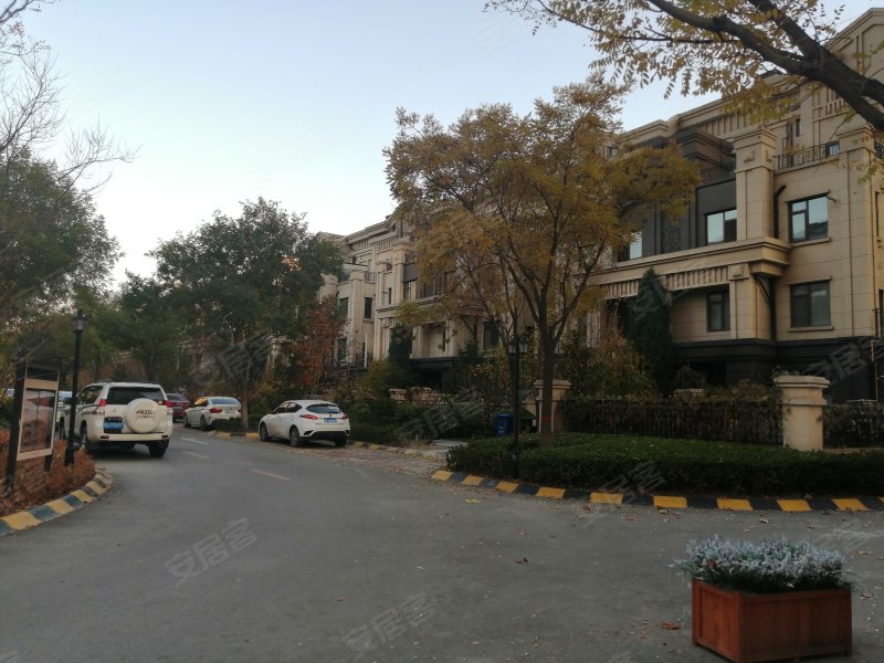 鸿坤理想湾(别墅)