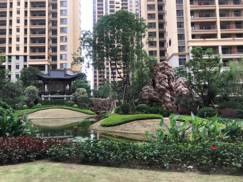 万昌东方巴黎湖岸,江滨路,近胜利路-玉林万昌东方巴黎
