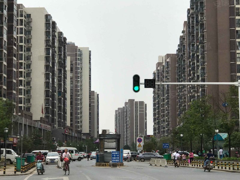 左岭新城一社区