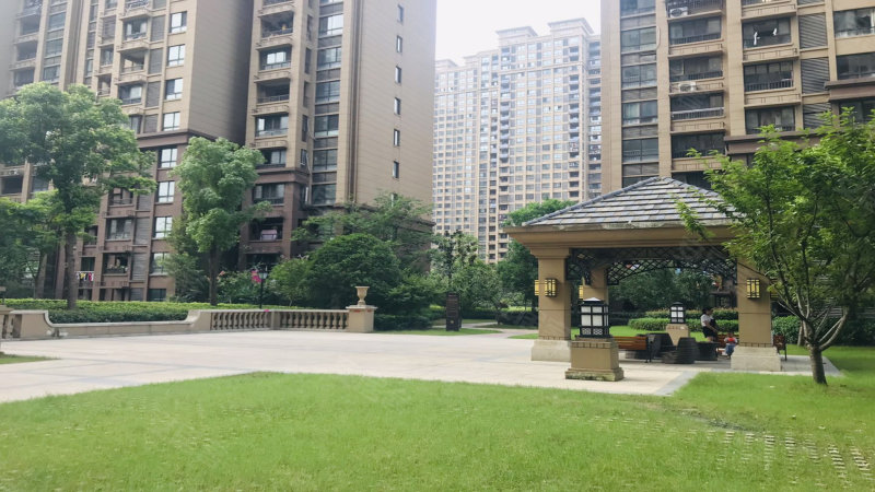 华地翡翠蓝湾朗园