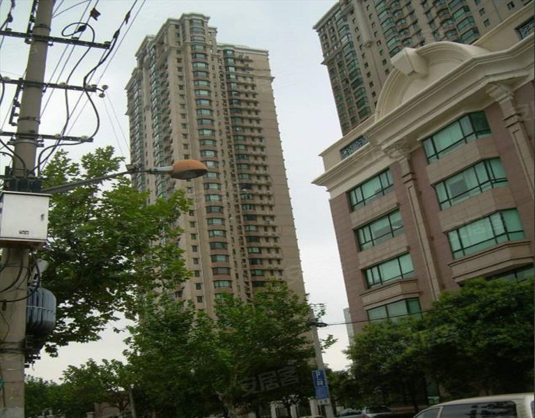 东方巴黎霞飞苑
