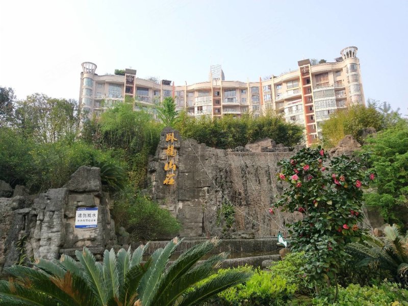 卧龙山庄,沙冲南路226号-阳泉卧龙山庄二手房,租房,房价-阳泉安居客