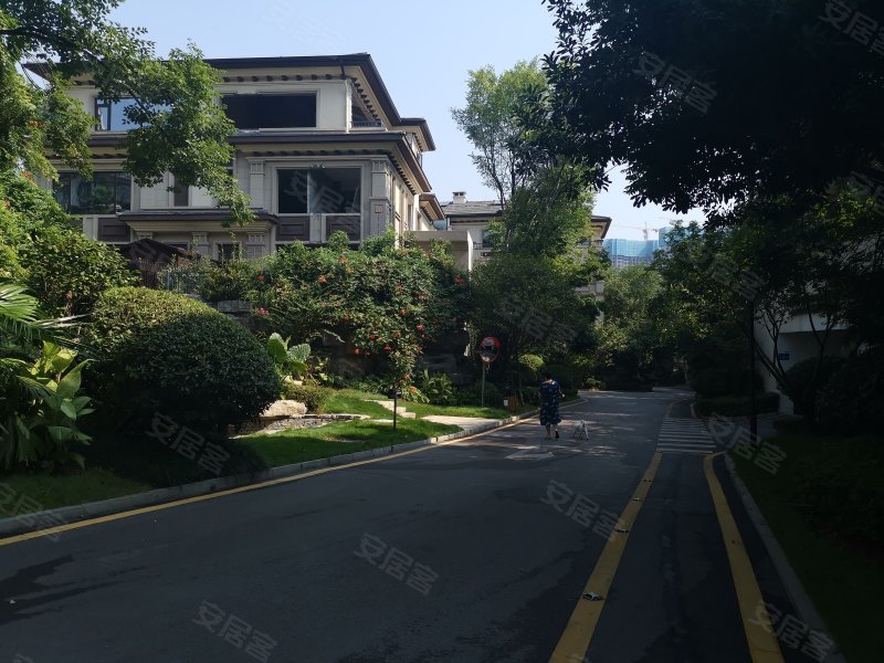 龙湖湘风星城(别墅)