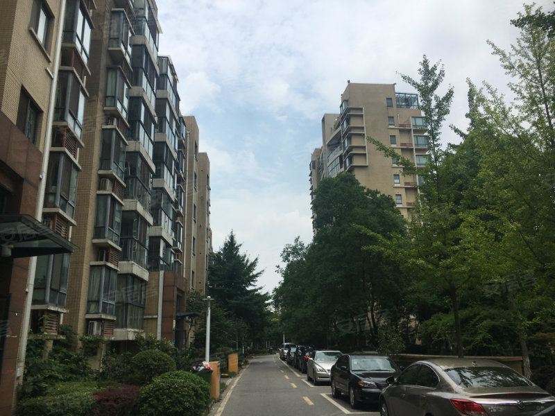 中天城市花园(西区),人民南路-靖江中天城市花园(西区