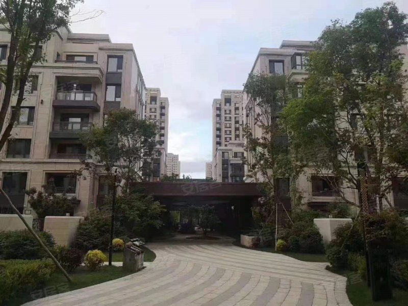 汇龙半岛首府(别墅),祥安北大街-哈尔滨汇龙半岛首府